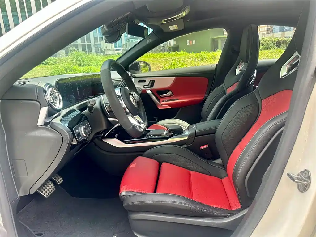 Mercedes-Benz CLA AMG 2022 AMG CLA 45 4MATIC+ фото 9
