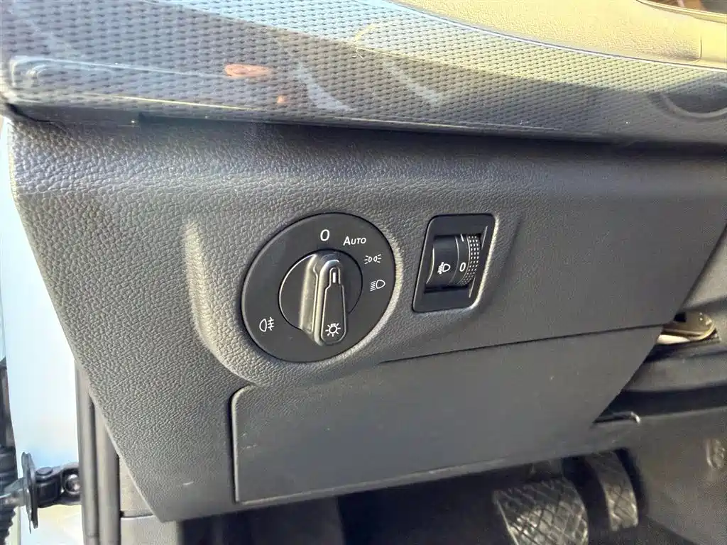 Volkswagen Bora 2023 200TSI DSG Comfort Edition фото 7