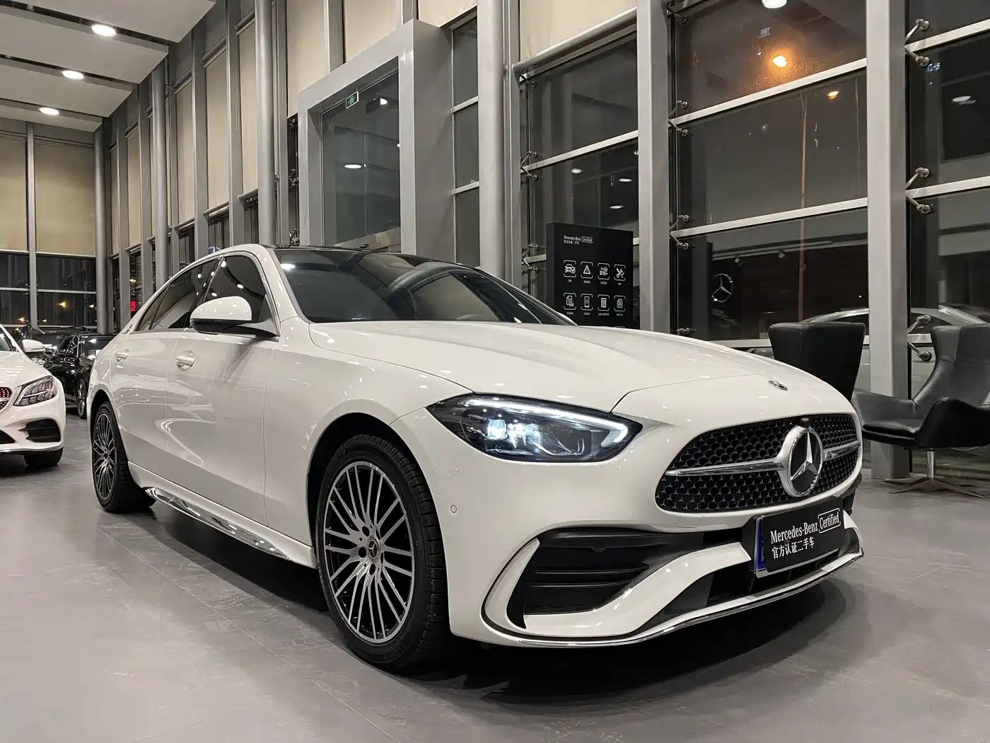 Mercedes-Benz C-Class 2023 C 260 L Sport фото 3