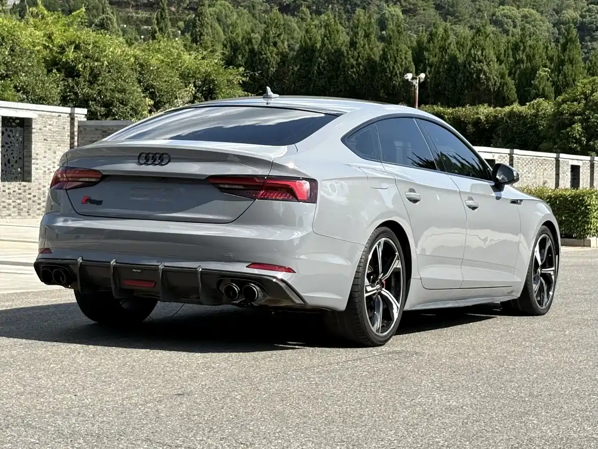 Фото 14 - Audi A5 (Import)