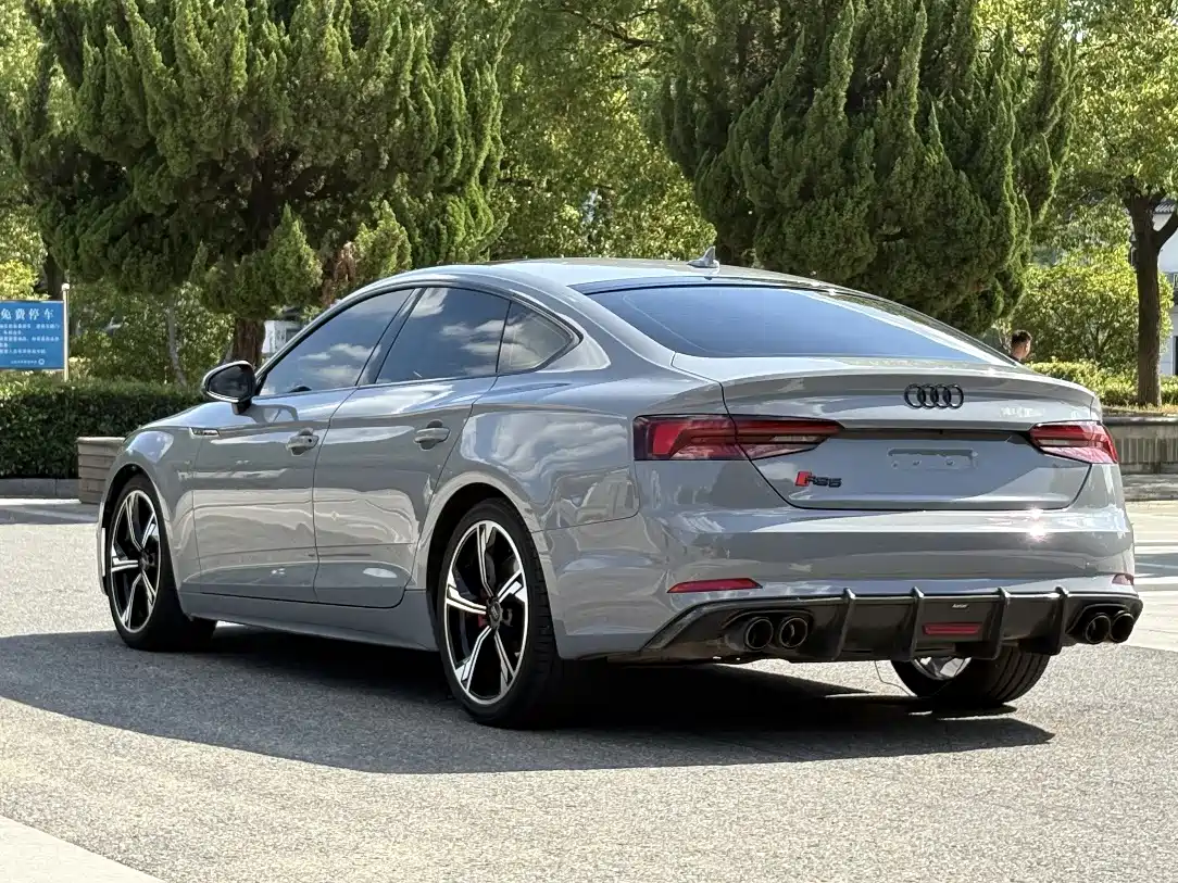 Фото 16 - Audi A5 (Import)