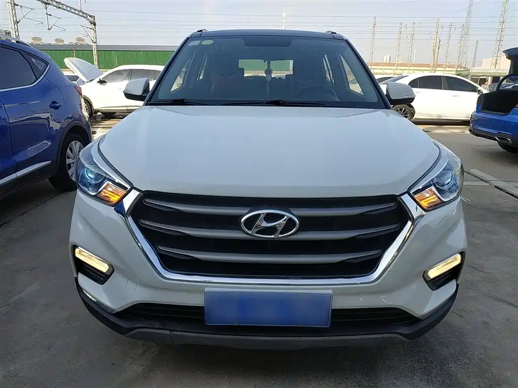 Hyundai Beijing Hyundai ix25 2017 1.4T Automatic Smart Edition фото 3