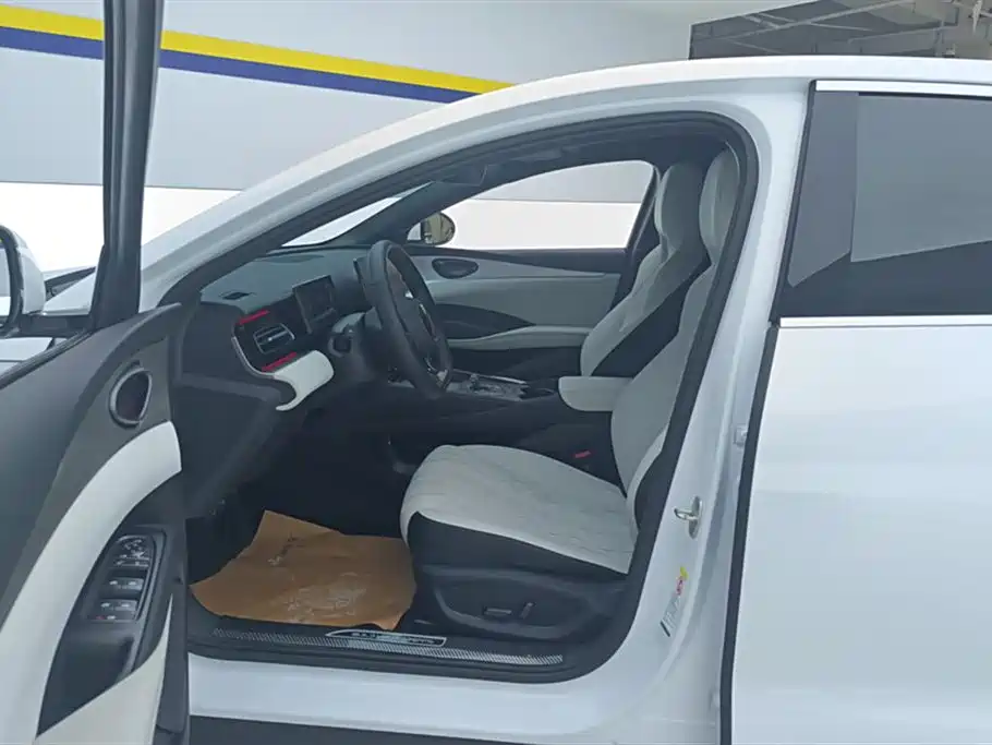 BYD Seal 06 New Energy 2024 DM-i 120KM Flagship фото 9