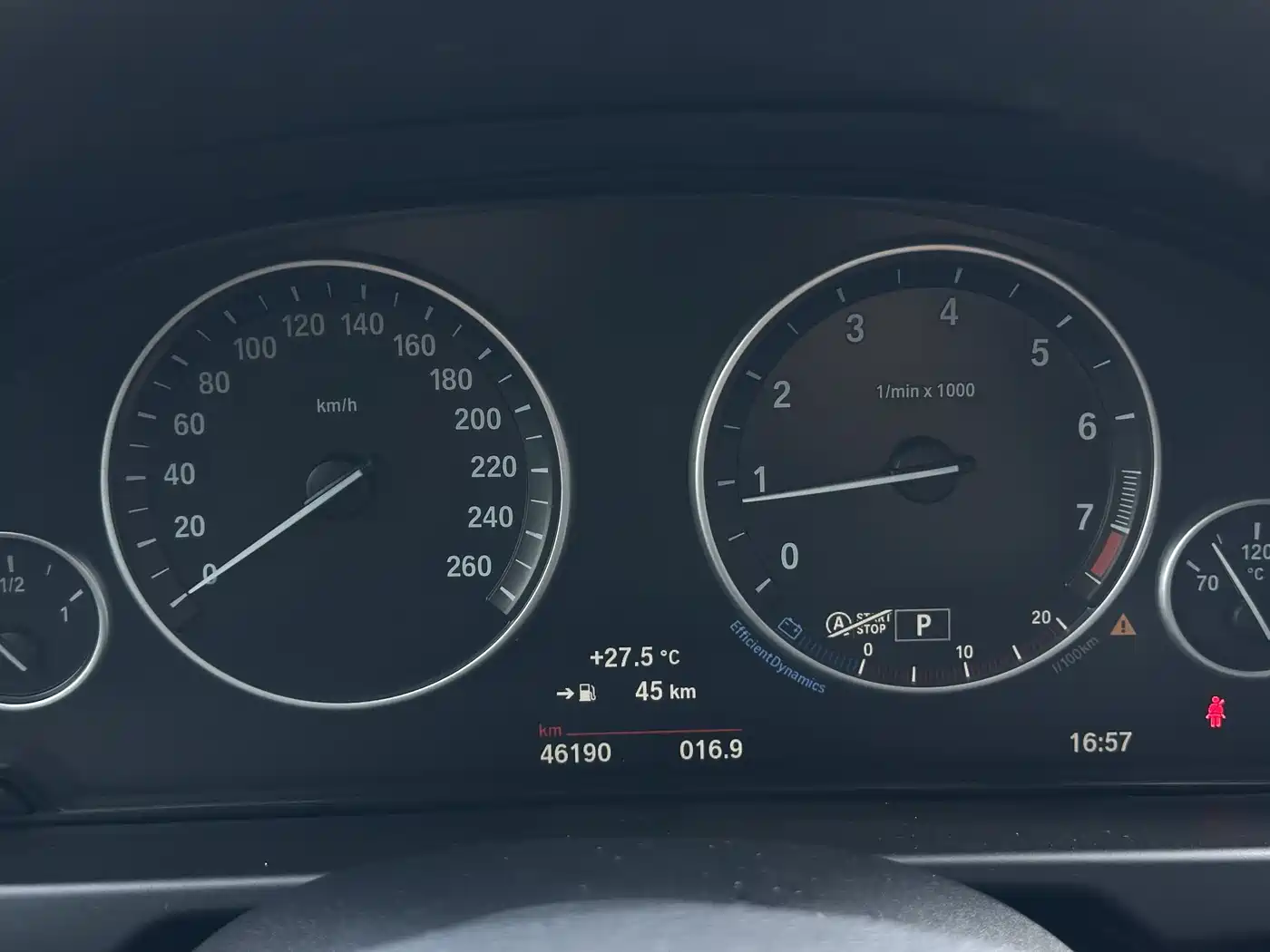 BMW X5 (Import) 2015 xDrive28i фото 13