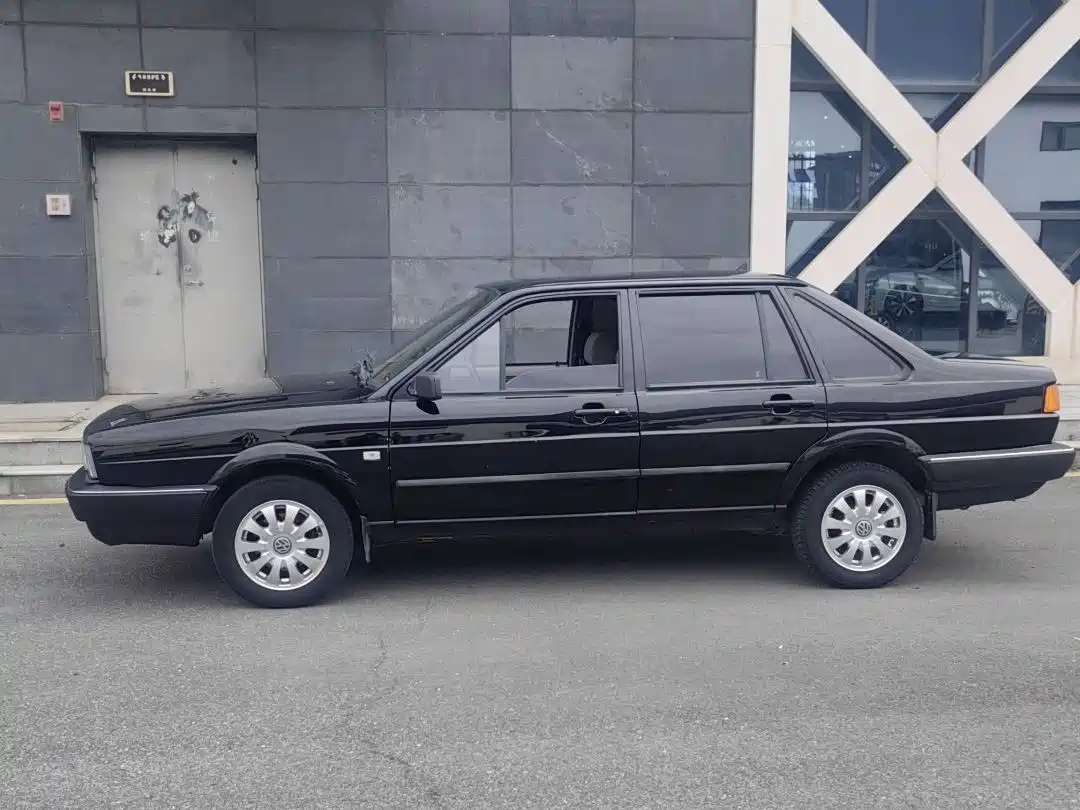 Volkswagen Santana Classic фото 3