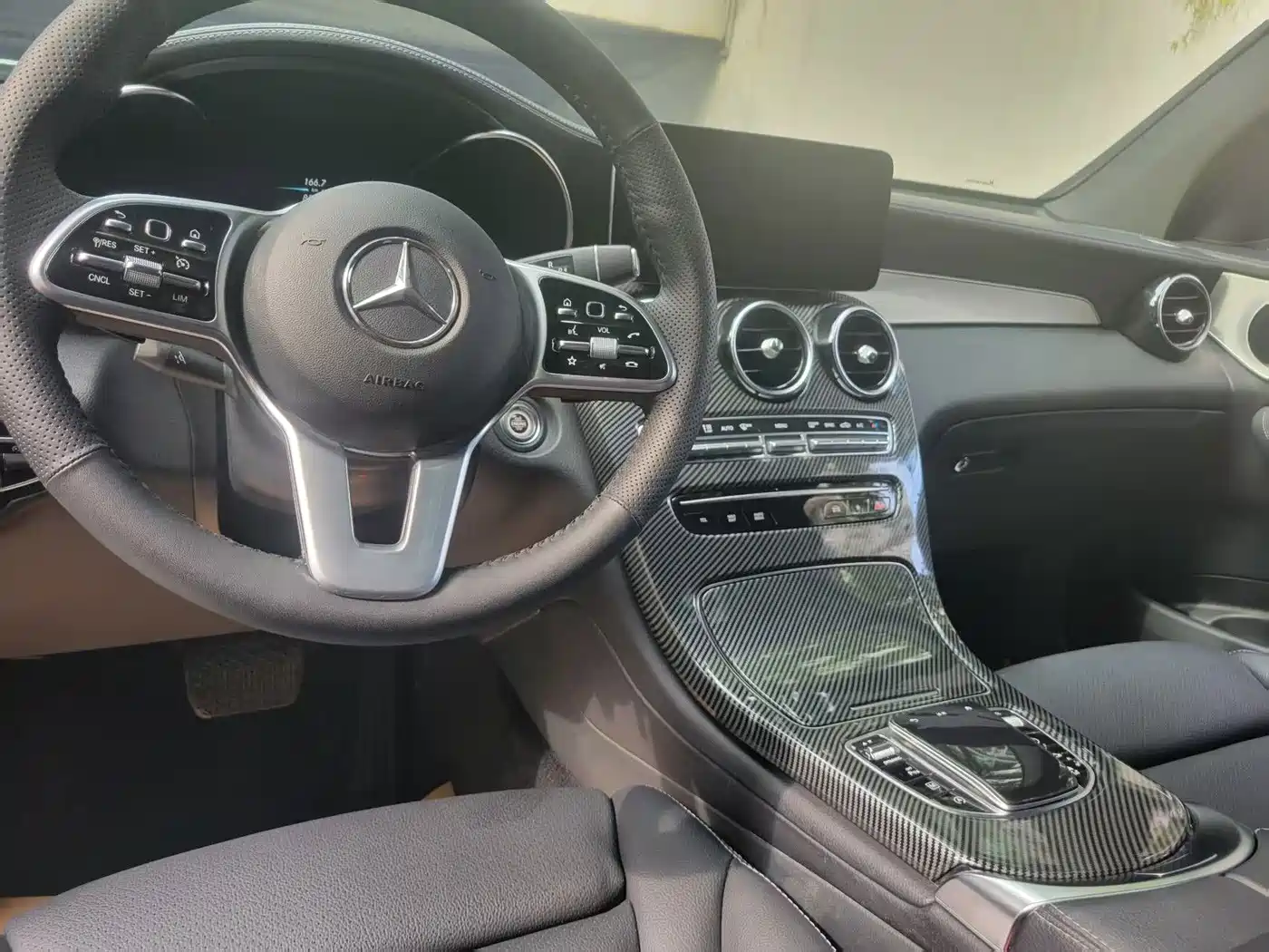 Mercedes-Benz GLC Coupe 2021 2021 GLC 260 4MATIC Coupe SUV