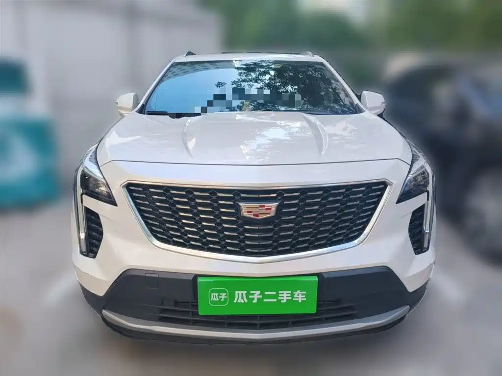 Cadillac XT4 2021 28T FWD Luxury Edition фото 2