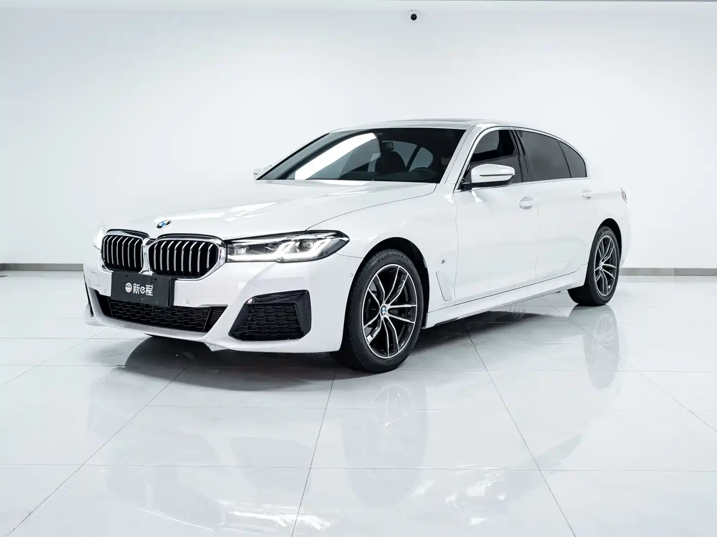 BMW 5 Series 2022 525Li M Sport Package