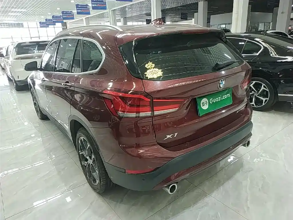 BMW X1 2021 sDrive25Li Leading фото 5