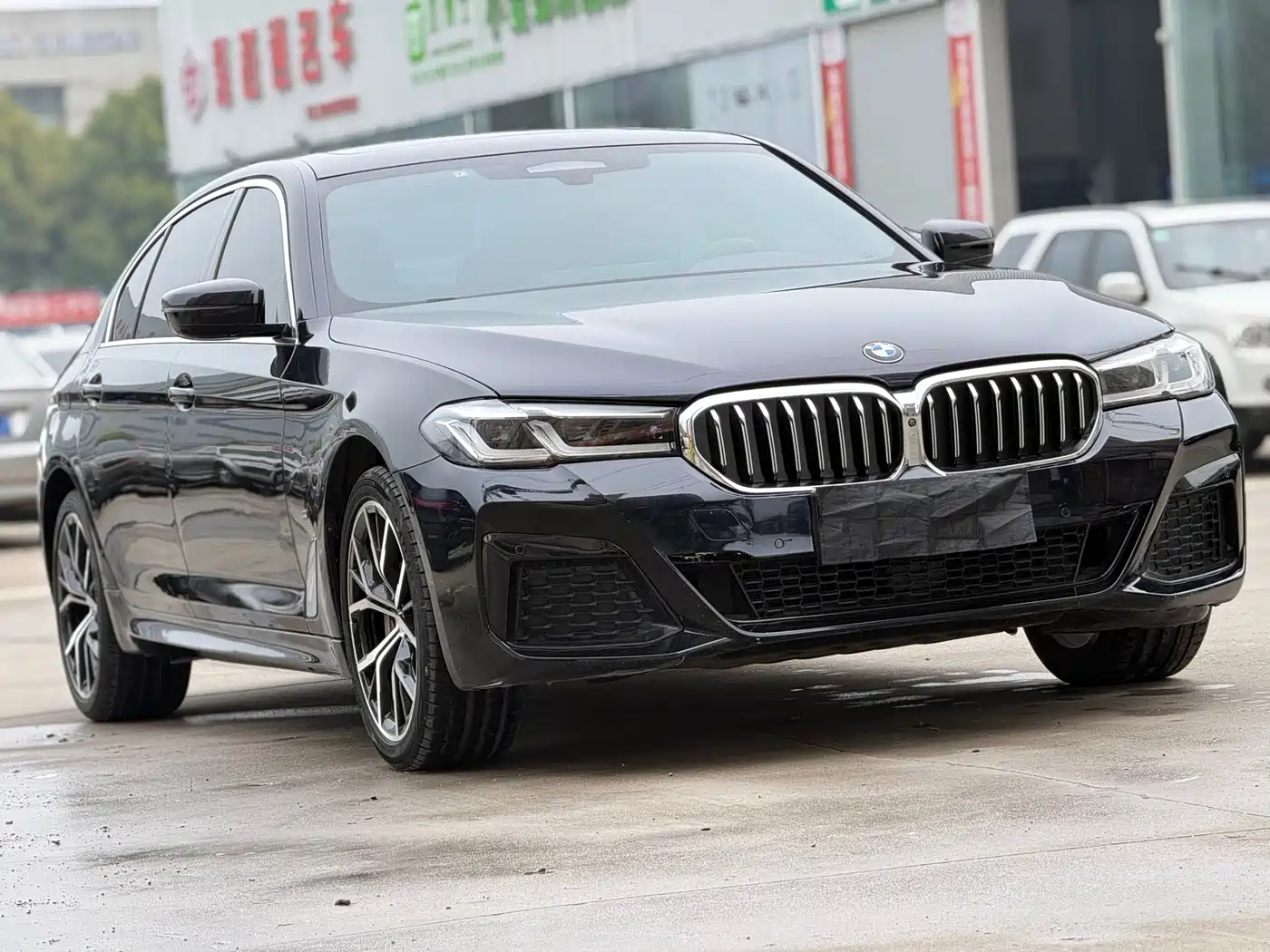 Фото 3 - BMW 5 Series