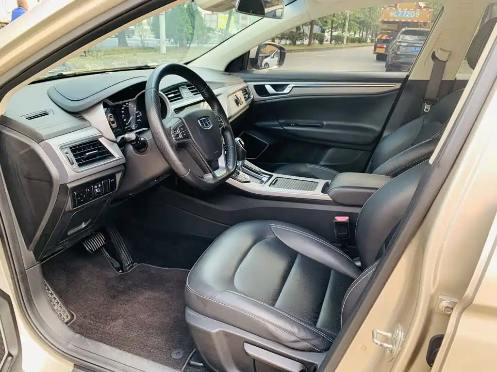 Photo 7 - Geely Emgrand GL