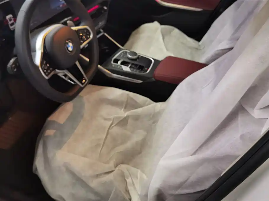 BMW 3 Series 2025 325Li M Sport Package фото 9