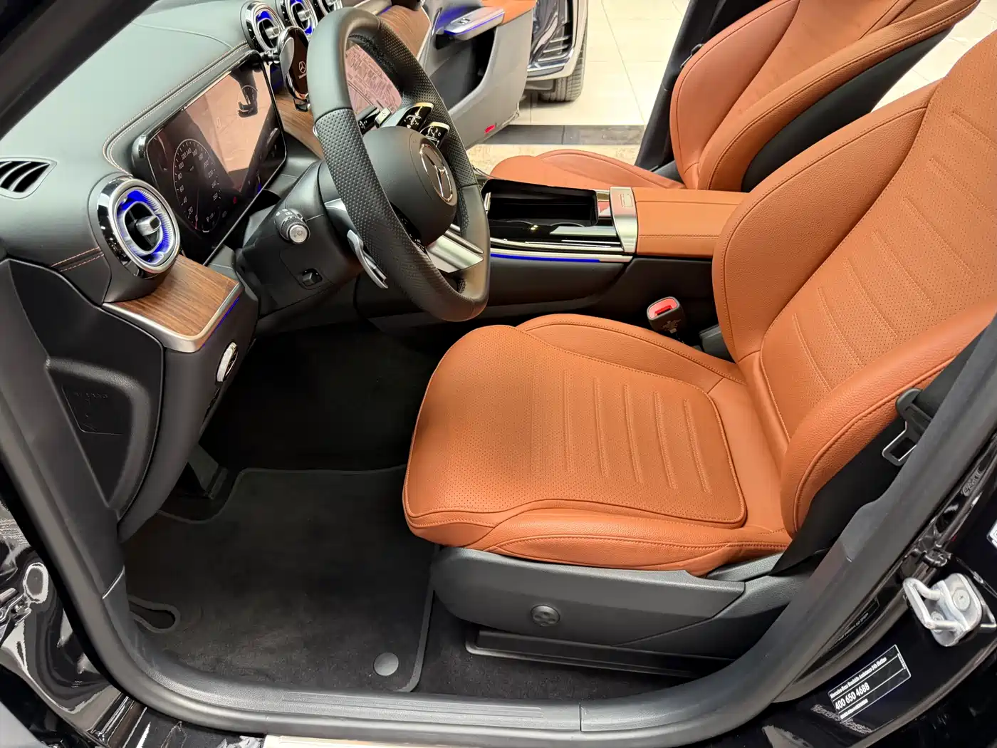 Mercedes-Benz GLC 2024 Facelift GLC 300 L 4MATIC Sport 5-seater фото 11