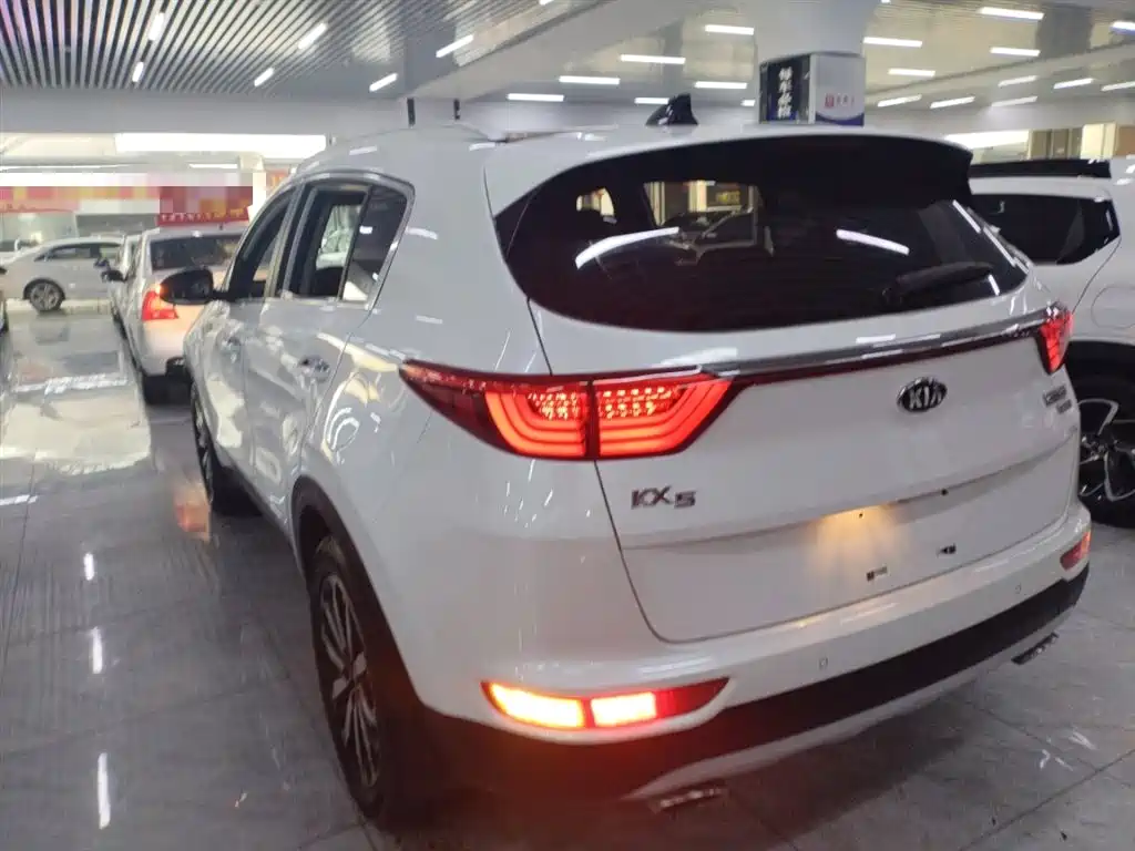 Kia KX5 2016 Model 1.6T Automatic 2WD DLX фото 23