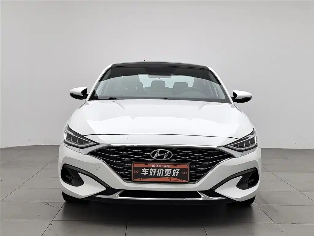Hyundai Fista 2019 280TGDi Smart Speed Edition China VI фото 3