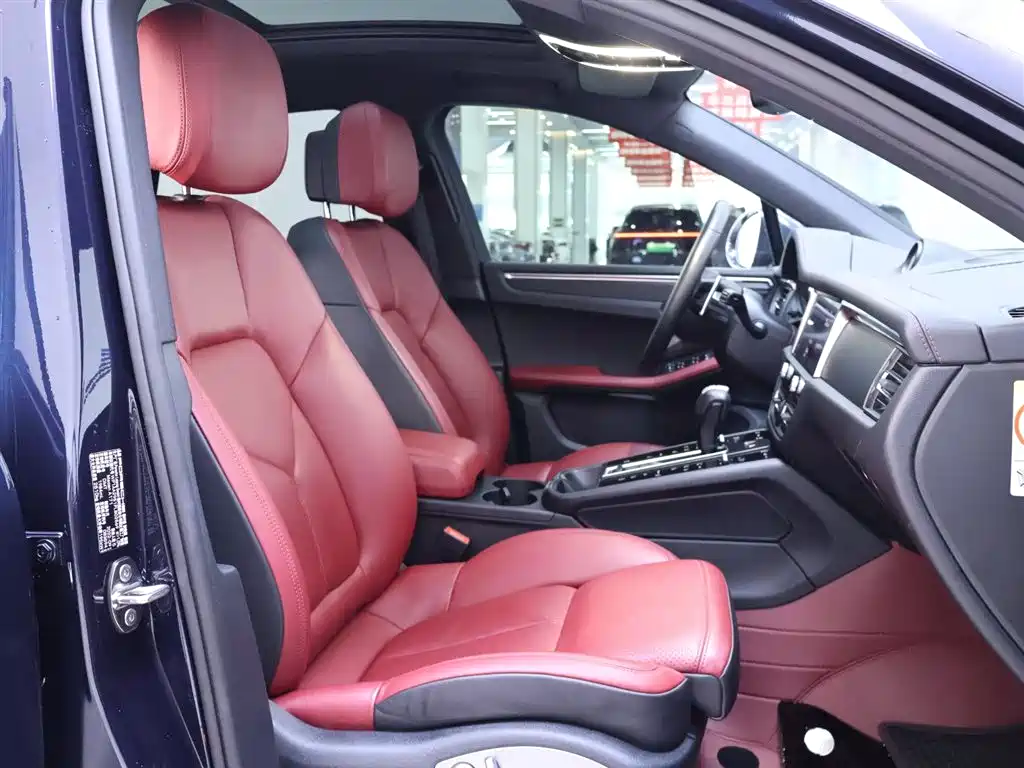 Porsche Macan 2023 Macan 2.0T фото 21