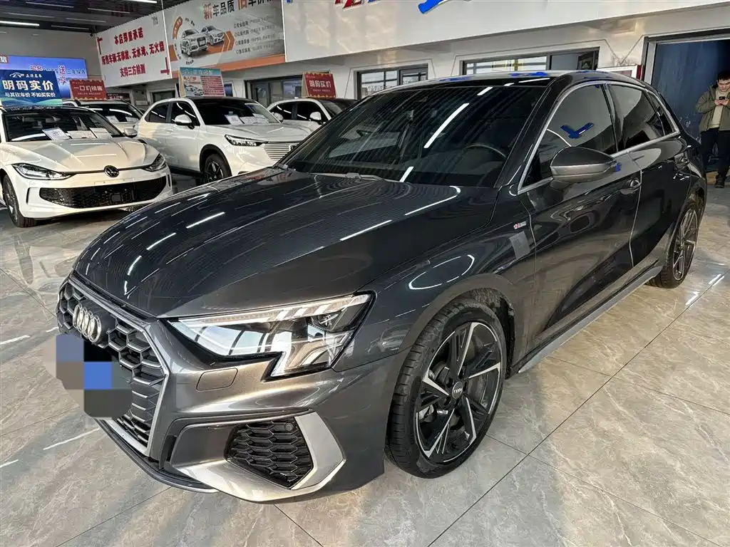 Audi A3 2021 Sportback 35 TFSI Fashion Sport