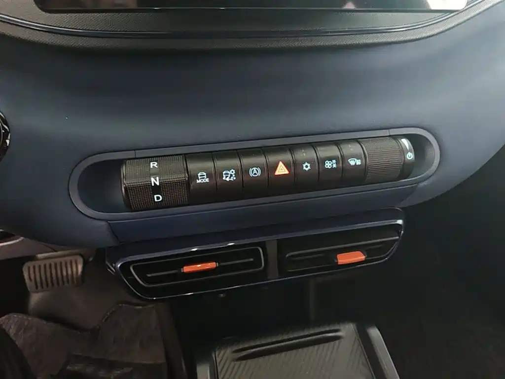 BYD Seagull 2024 Glory Edition 305km Freedom Edition фото 14