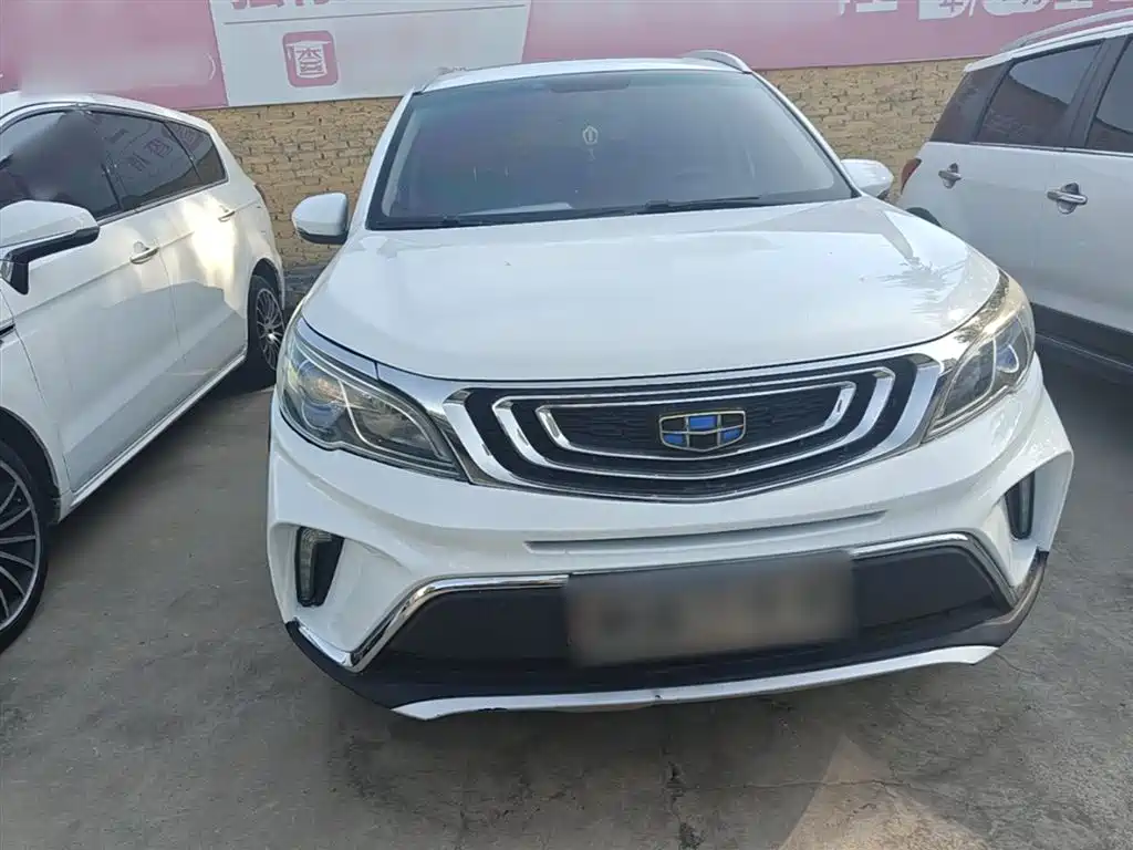 Фото 3 - Geely Vision X3