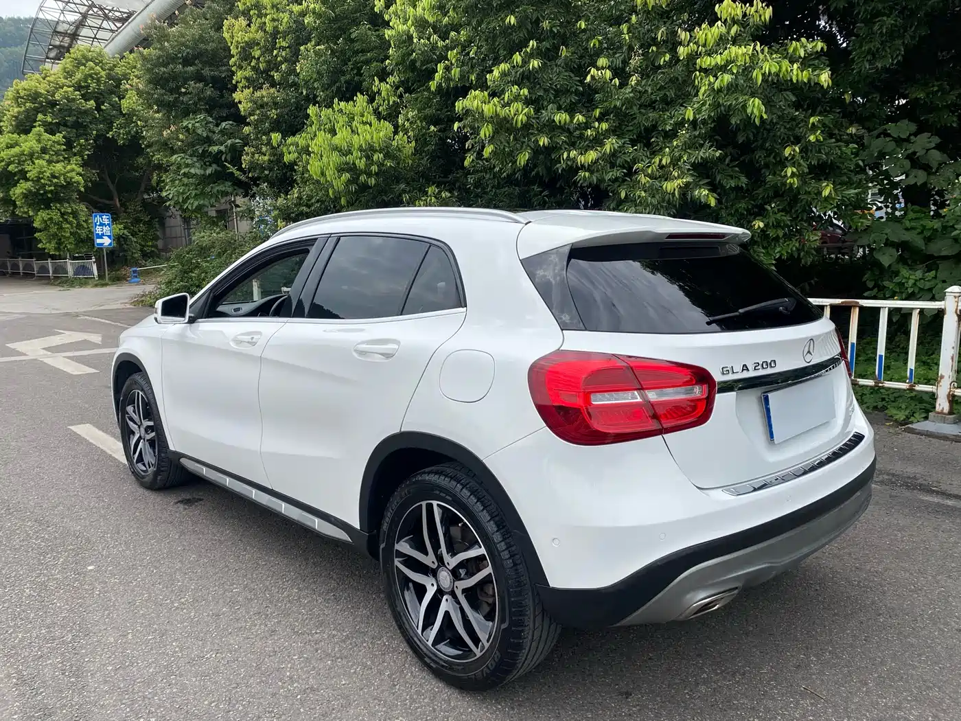Mercedes-Benz GLA 2016 GLA 200 Fashion фото 8