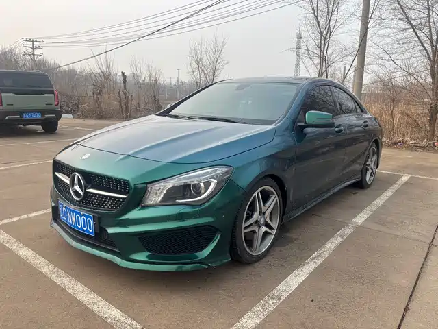 MERCEDES-BENZ CLA