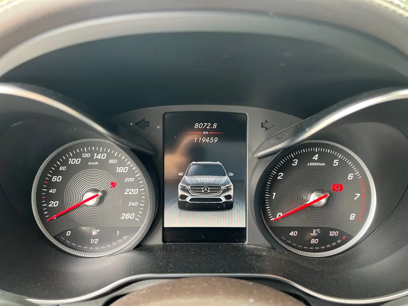 Mercedes-Benz GLC 2019 GLC 300 L 4MATIC Dynamic фото 6