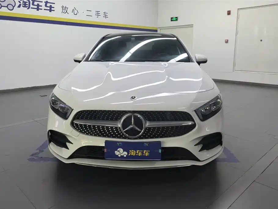 Mercedes-Benz A-Class 2022 Facelift III A 200 L Sport Sedan Fashion фото 2