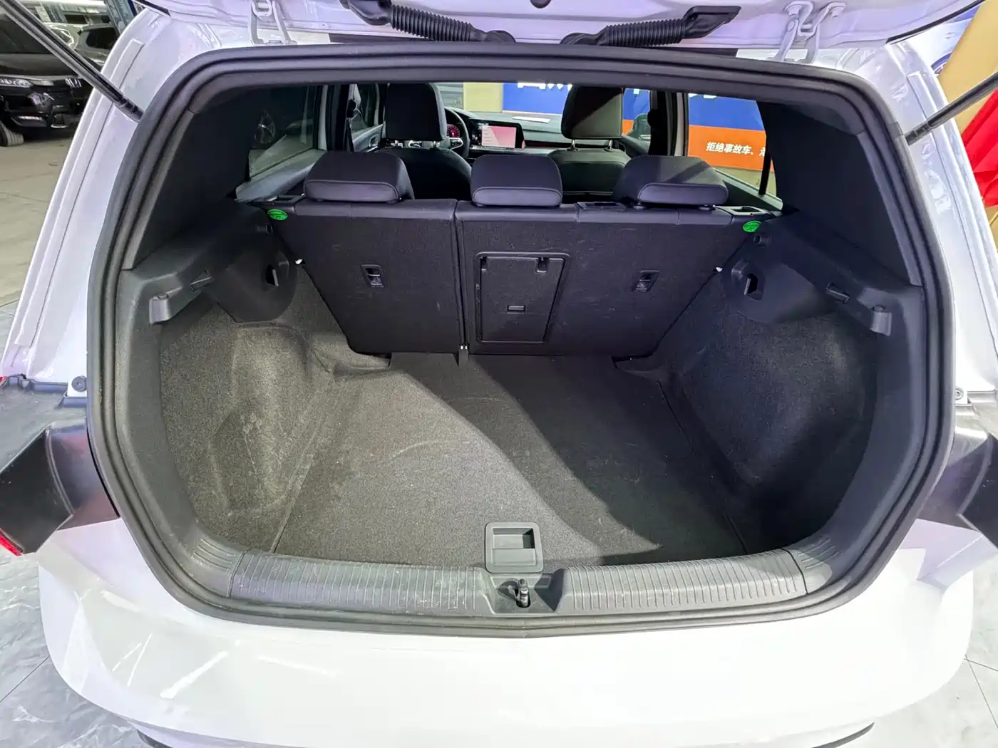 Volkswagen Golf 2021 280TSI DSG R-Line фото 16