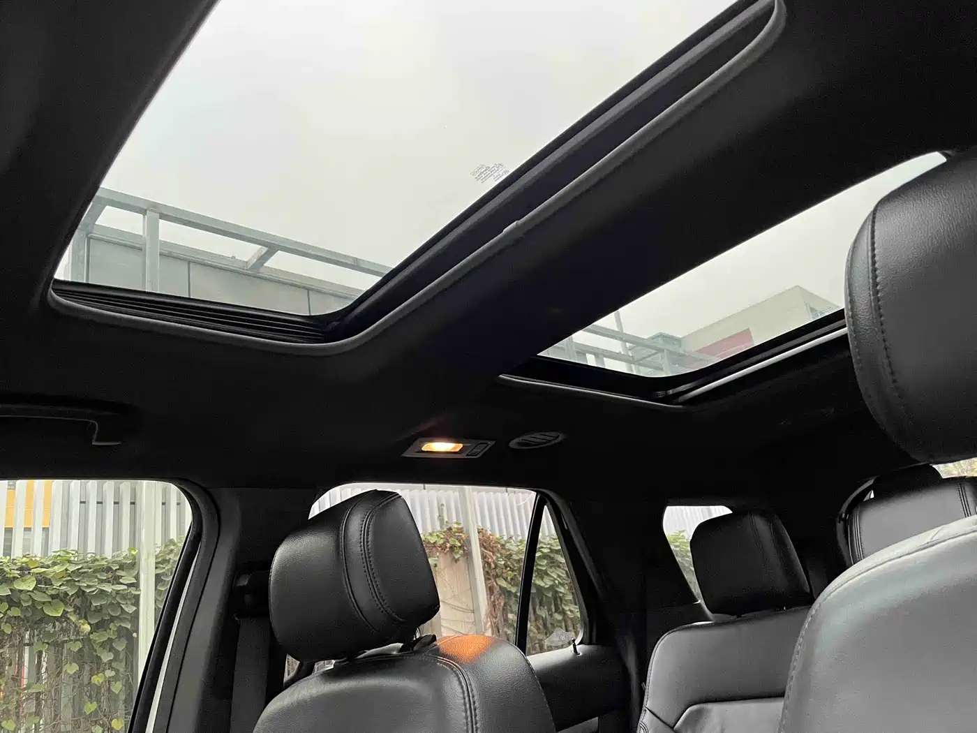 Ford Explorer (Import) 2017 2016 2.3T Trend Edition
