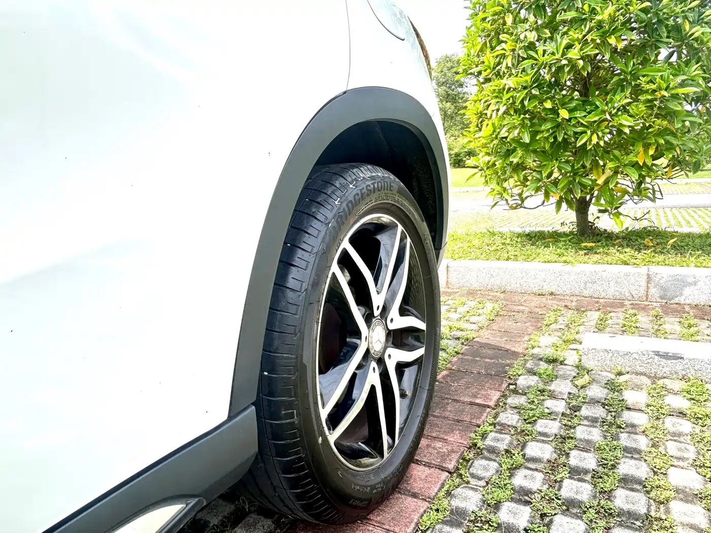 Mercedes-Benz GLA 2016 GLA 220 4MATIC Fashion фото 18