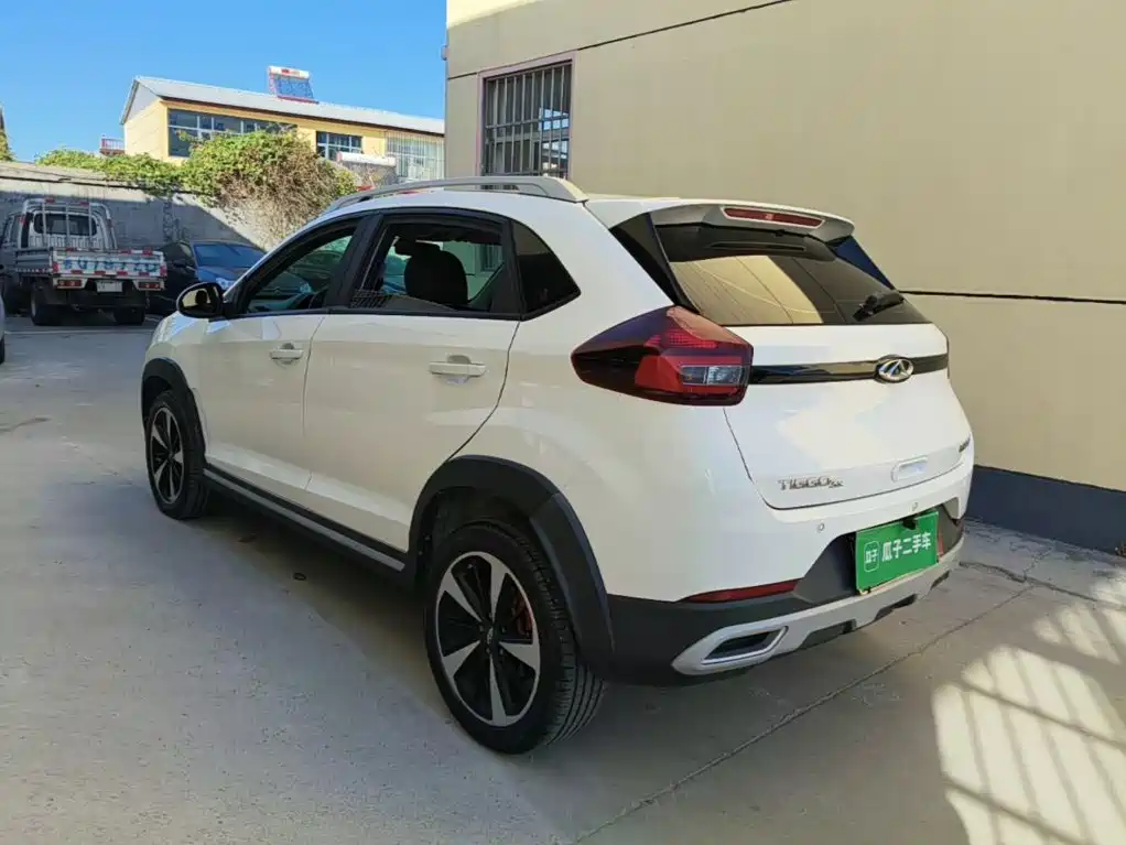 Photo 5 - Chery Tiggo 3x