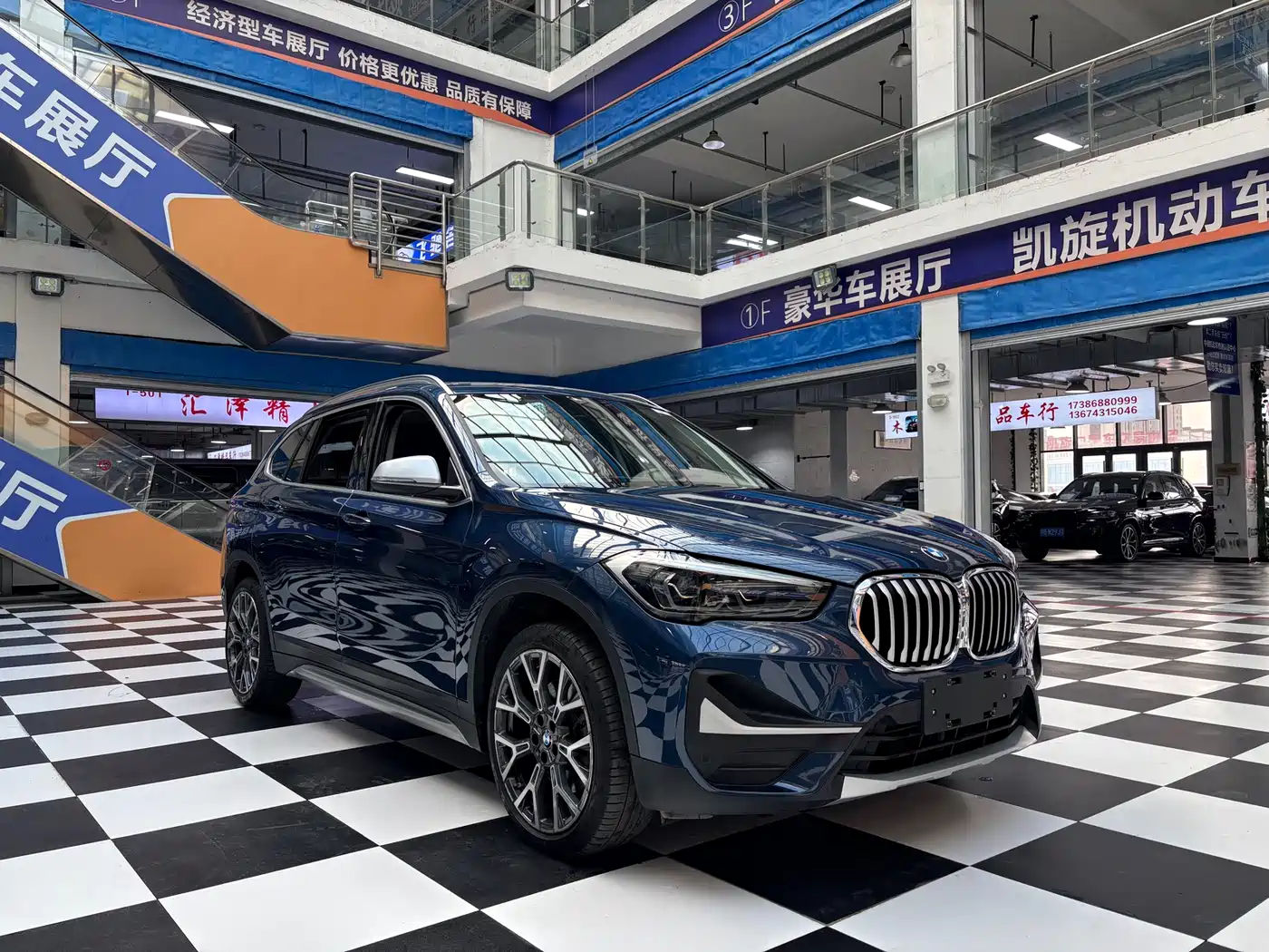 BMW X1 2021 xDrive25Li Exclusive фото 3