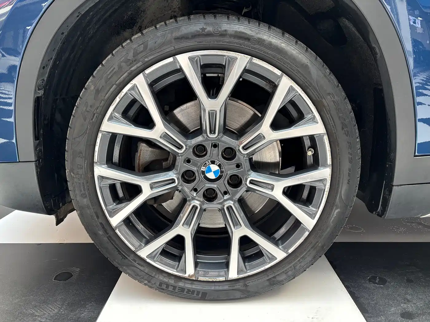 BMW X1 2021 xDrive25Li Exclusive фото 4
