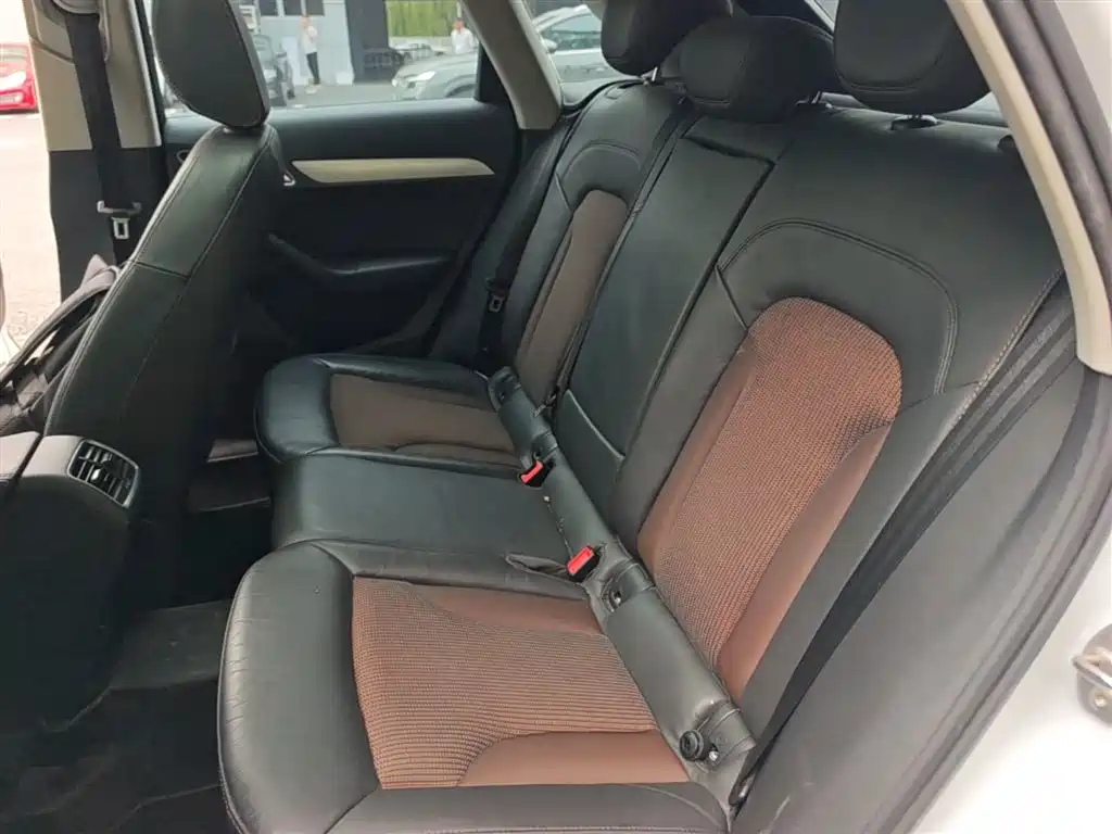 Audi Q3 2018 30th Anniversary Edition 30 TFSI Fashion фото 24