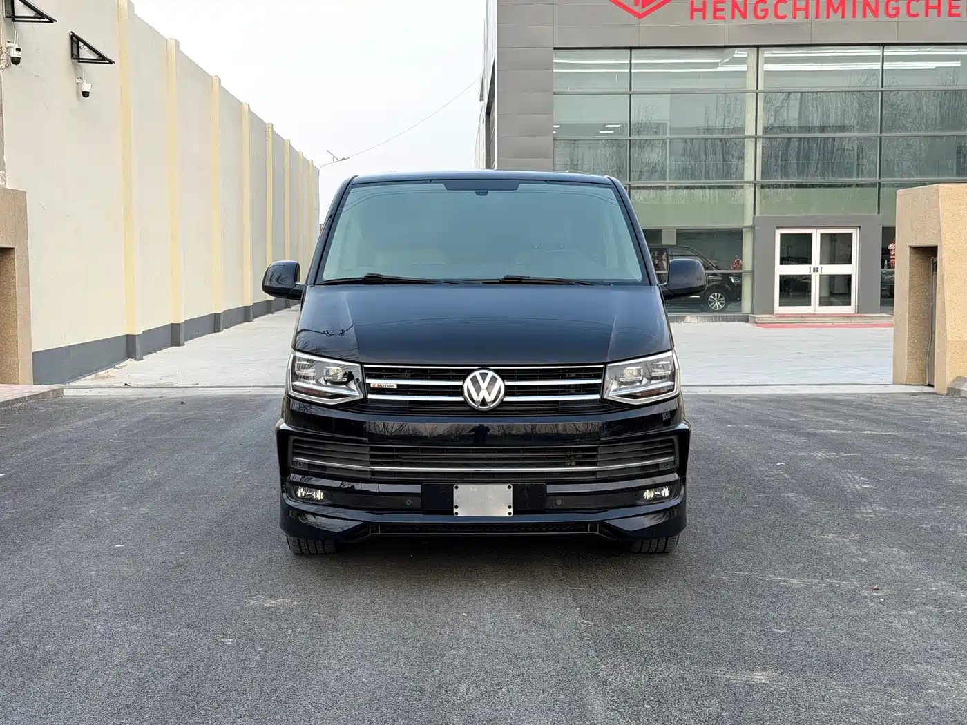 Volkswagen Caravelle 2018 2.0TSI 4WD Luxury Edition 7-Seater фото 2