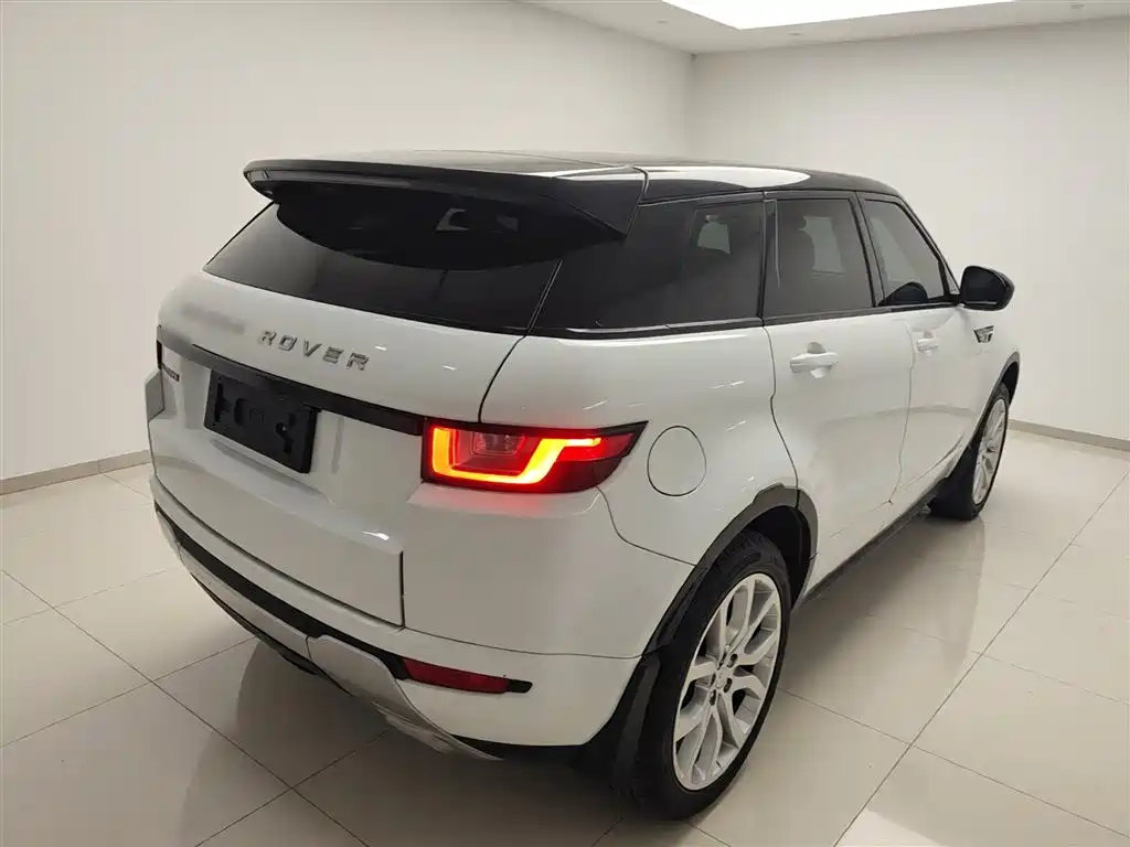 Land Rover Range Rover Evoque 2018 240PS SE DYNAMIC Smart Edition фото 5