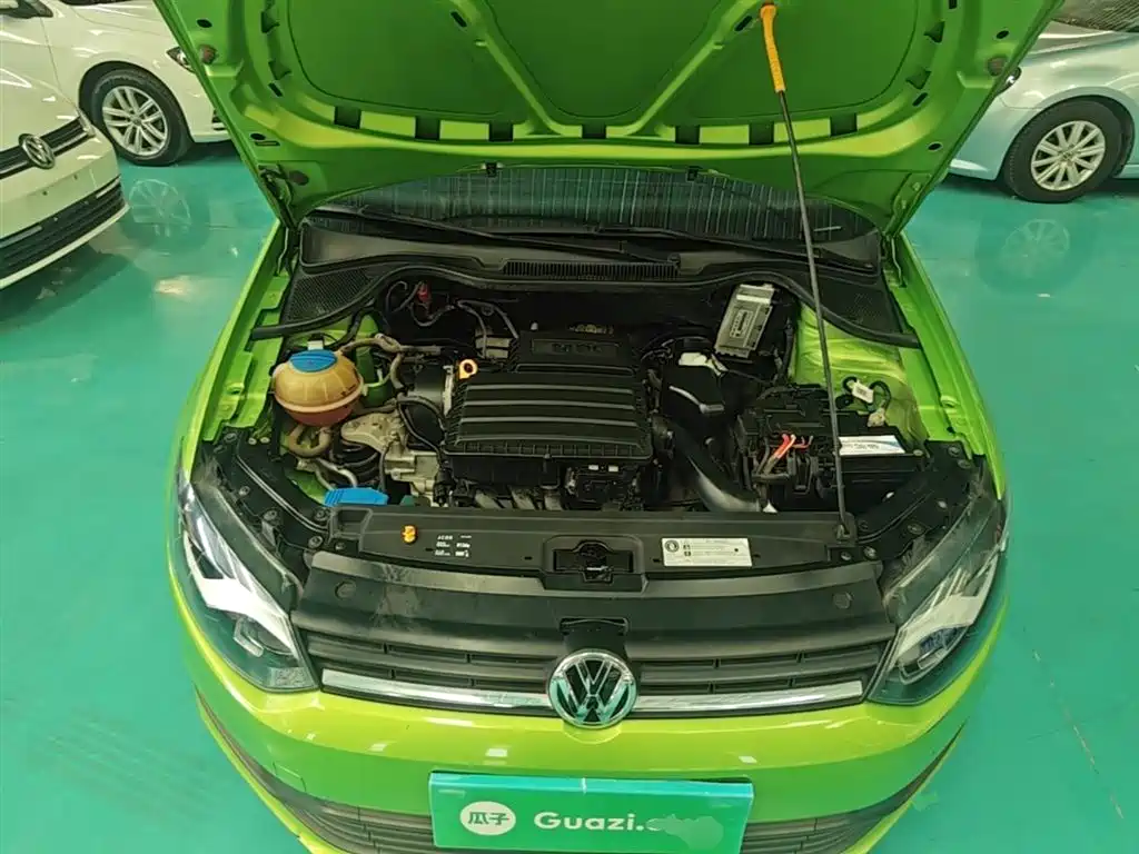 Volkswagen Polo 2016 1.4L Automatic Trend фото 20