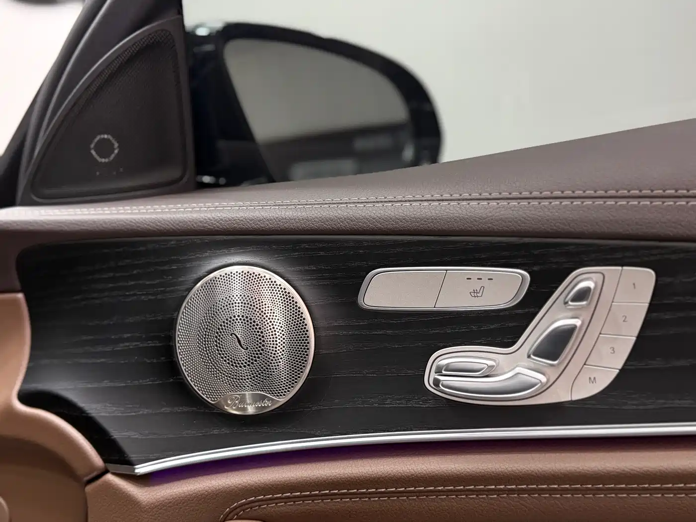 Mercedes-Benz E-Class 2023 Facelift E 300 L Luxury фото 18