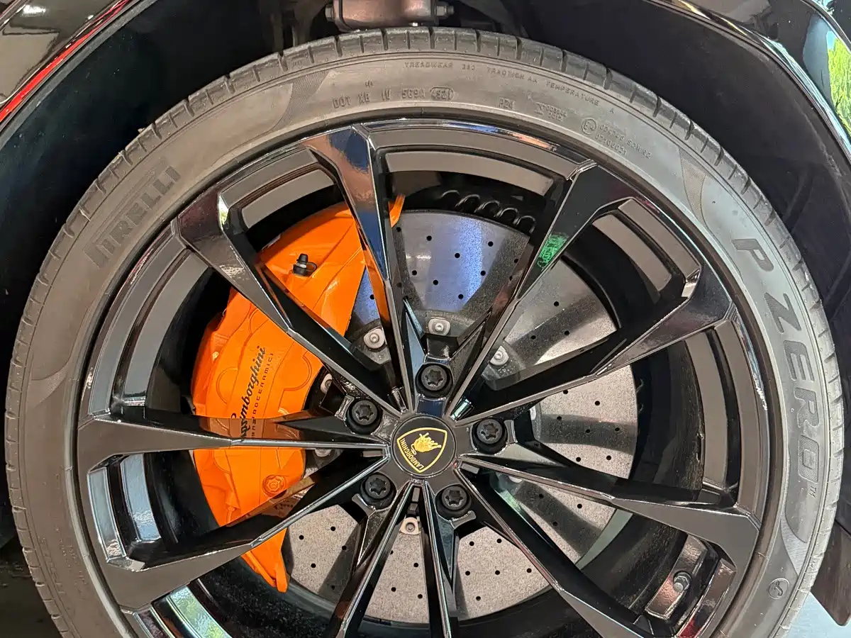 Lamborghini Urus 2022 2021 4.0T V8