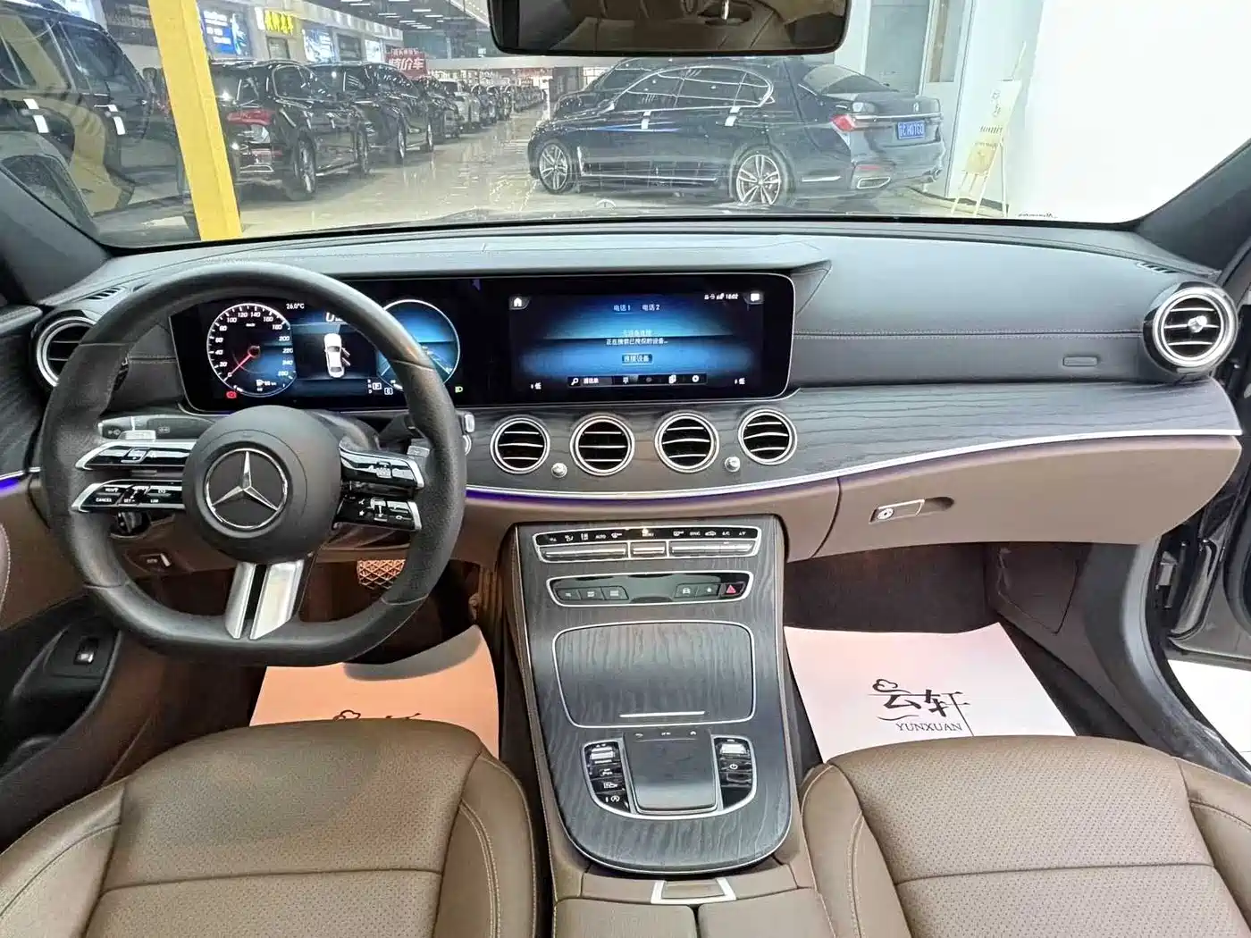 Mercedes-Benz E-Class 2022 E 300 L Sport Fashion фото 4