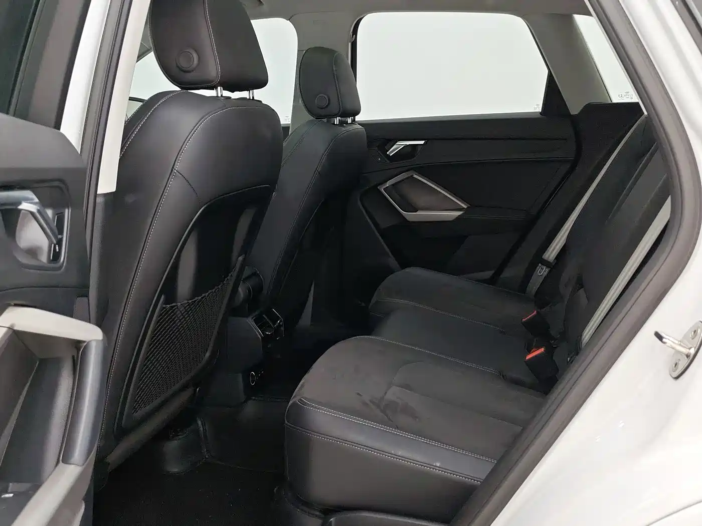 Audi Q3 2022 35 TFSI Fashion Dynamic фото 8