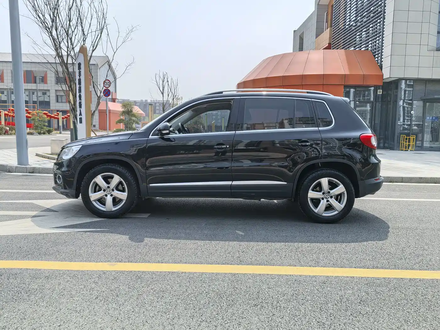 Volkswagen Tiguan 2012 1.8TSI Automatic 4WD Elite Edition фото 12
