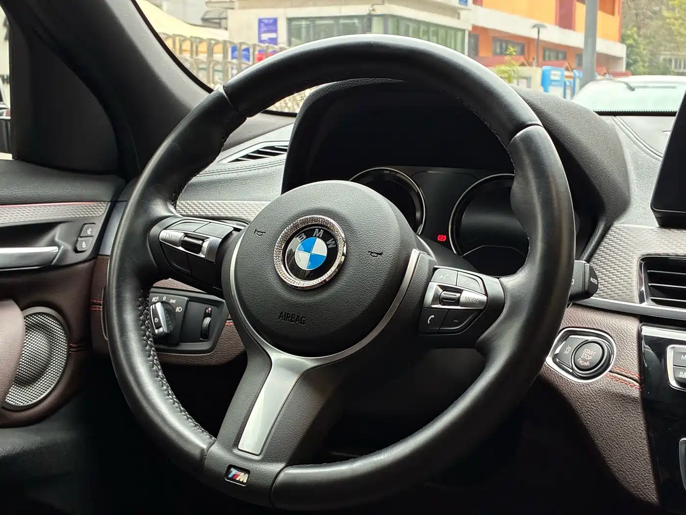 BMW X2 2021 Facelift sDrive25i Edge Edition фото 17