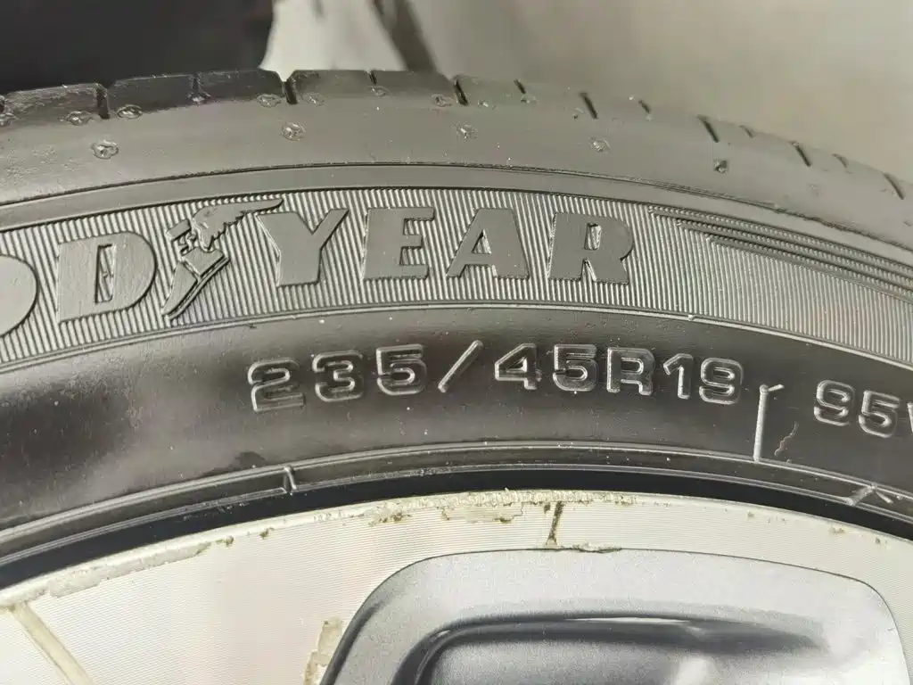 Фото 24 - Ford Mondeo