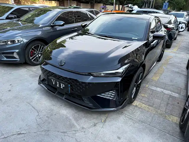 Changan UNI-V 2024