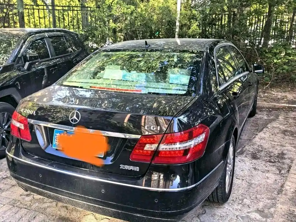 Mercedes-Benz E-Class 2011 2011 E 200 L CGI Elegance