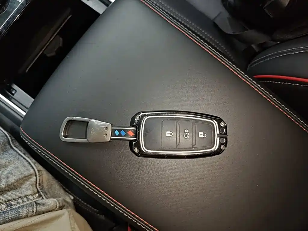 Changan CS75 PHEV 2020 2020 1.5T PHEV Progressive Edition