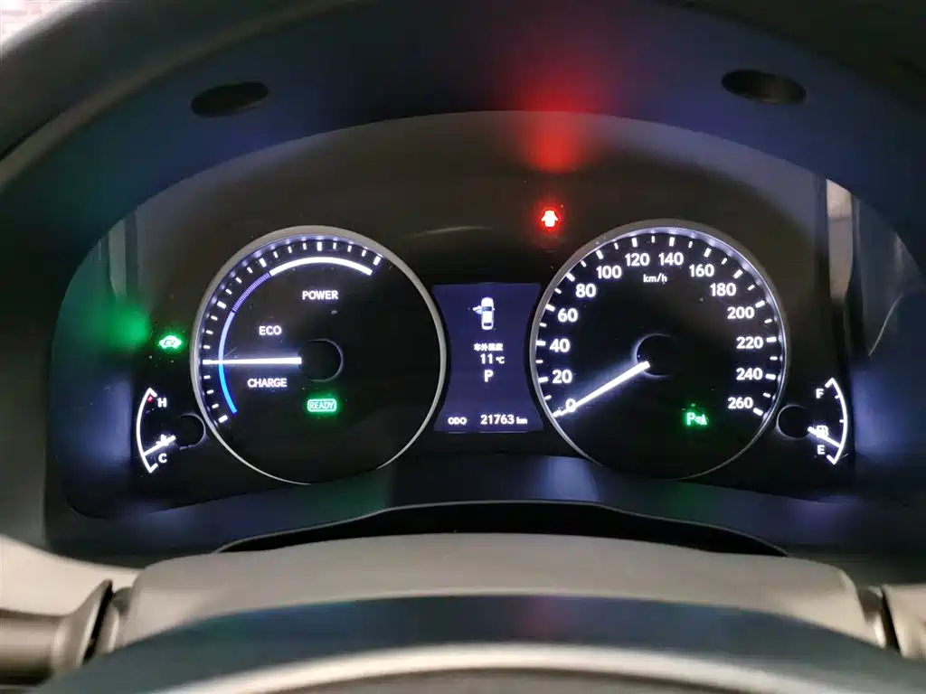 Lexus ES 2014 300h Elite Edition фото 9