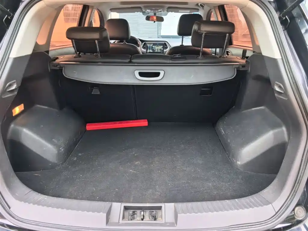 GAC Trumpchi Trumpchi GS4 2017 200T G-DCT 2WD Elite фото 19