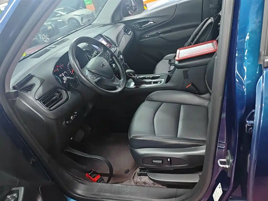 CHEVROLET EXPLORER